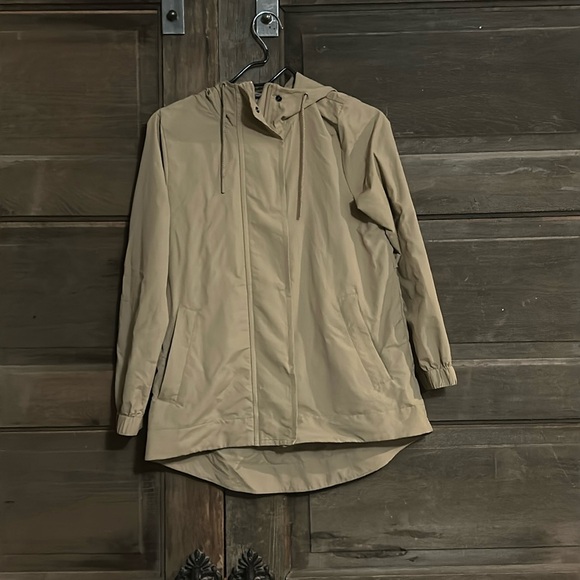 T by‎ Talbots Jackets Hooded Ripstop Water-Resistant Anorak Size P - Picture 1 of 9